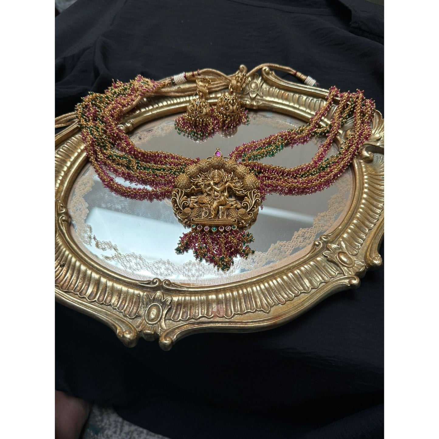 Divine Grace: The Multi-Strand Temple Jewelry Set